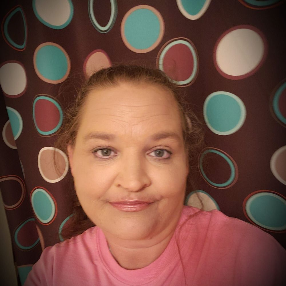 Meet your Posher, Alicia